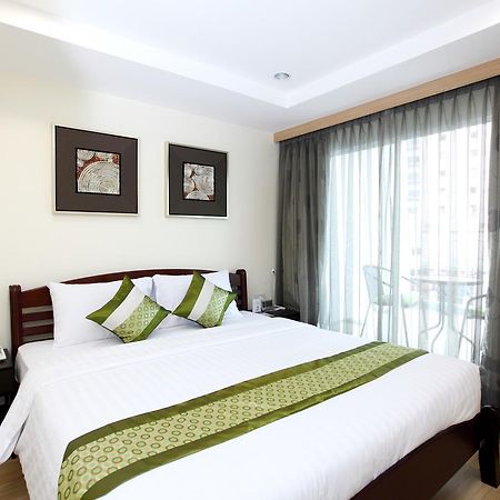 Icheck Inn Sukhumvit 22 Bangkok Exterior photo