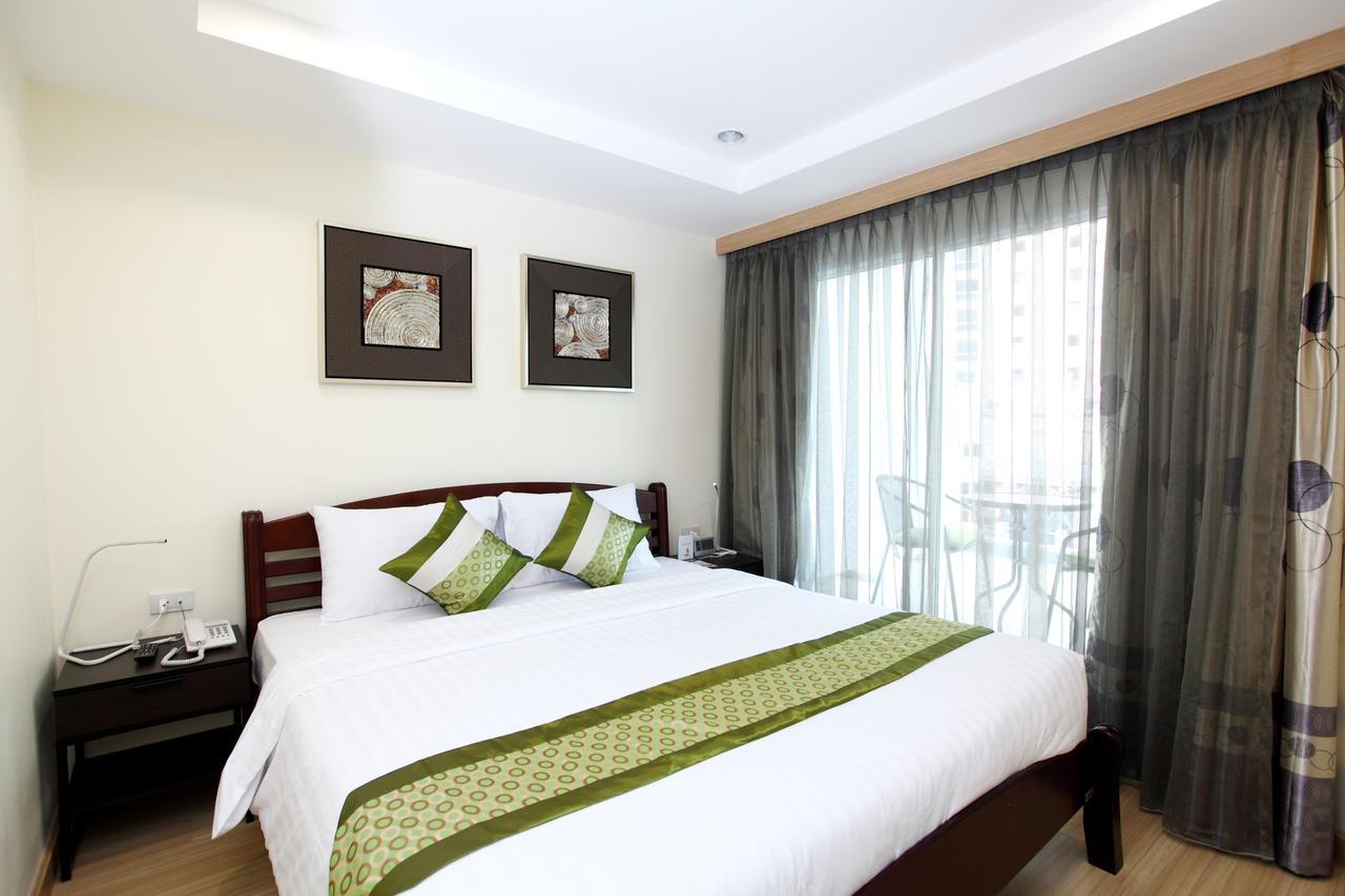 Icheck Inn Sukhumvit 22 Bangkok Exterior photo