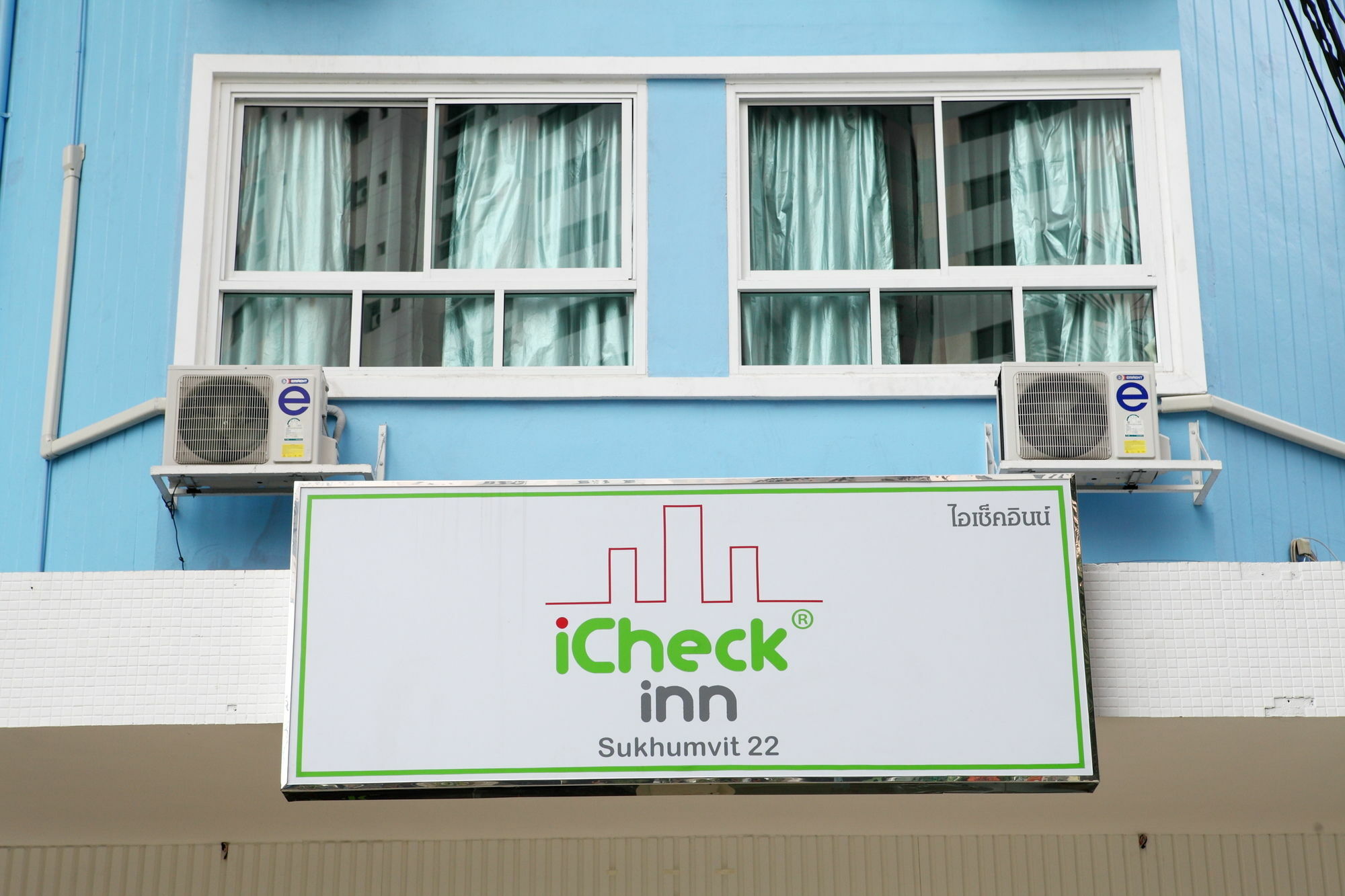 Icheck Inn Sukhumvit 22 Bangkok Exterior photo