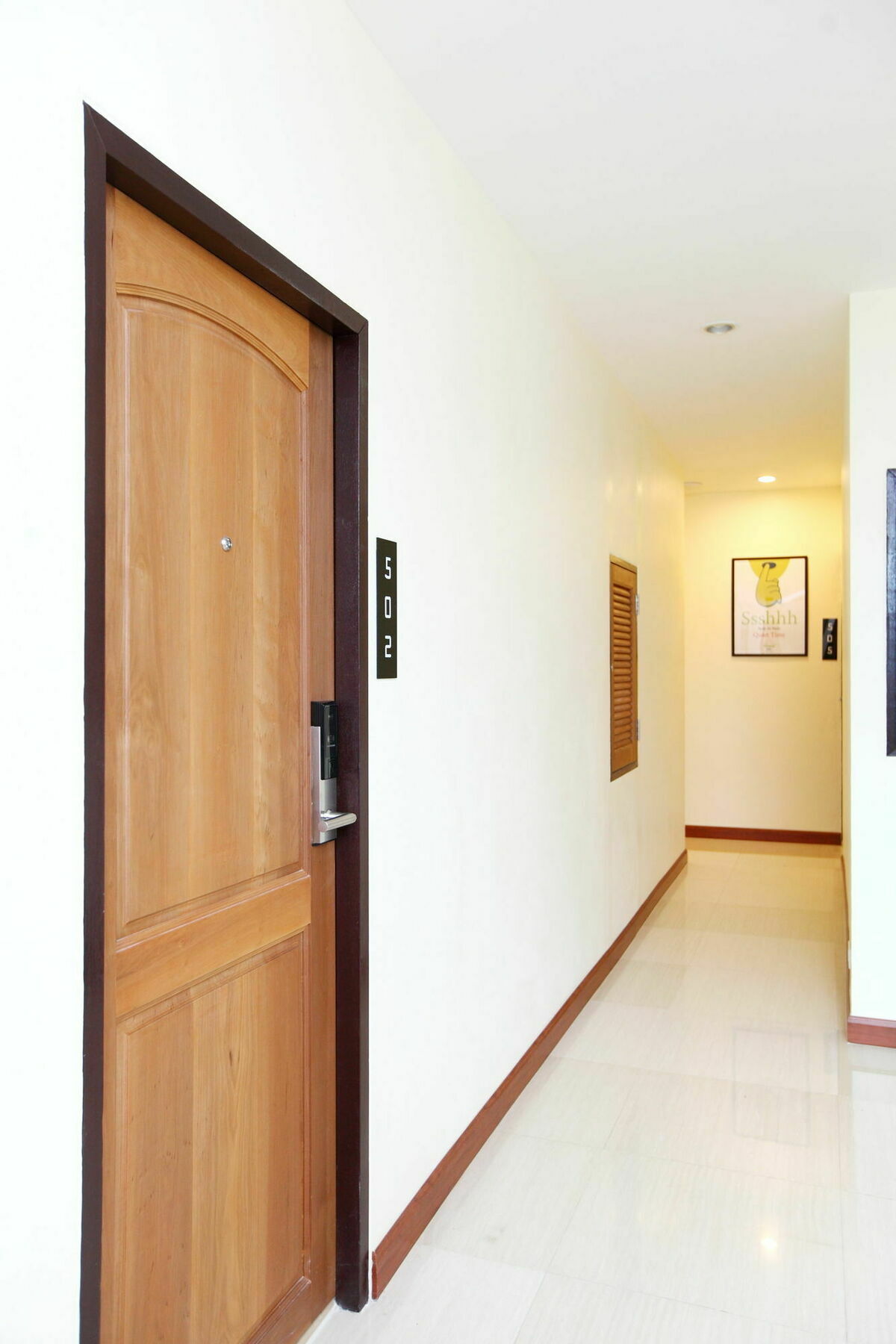 Icheck Inn Sukhumvit 22 Bangkok Exterior photo